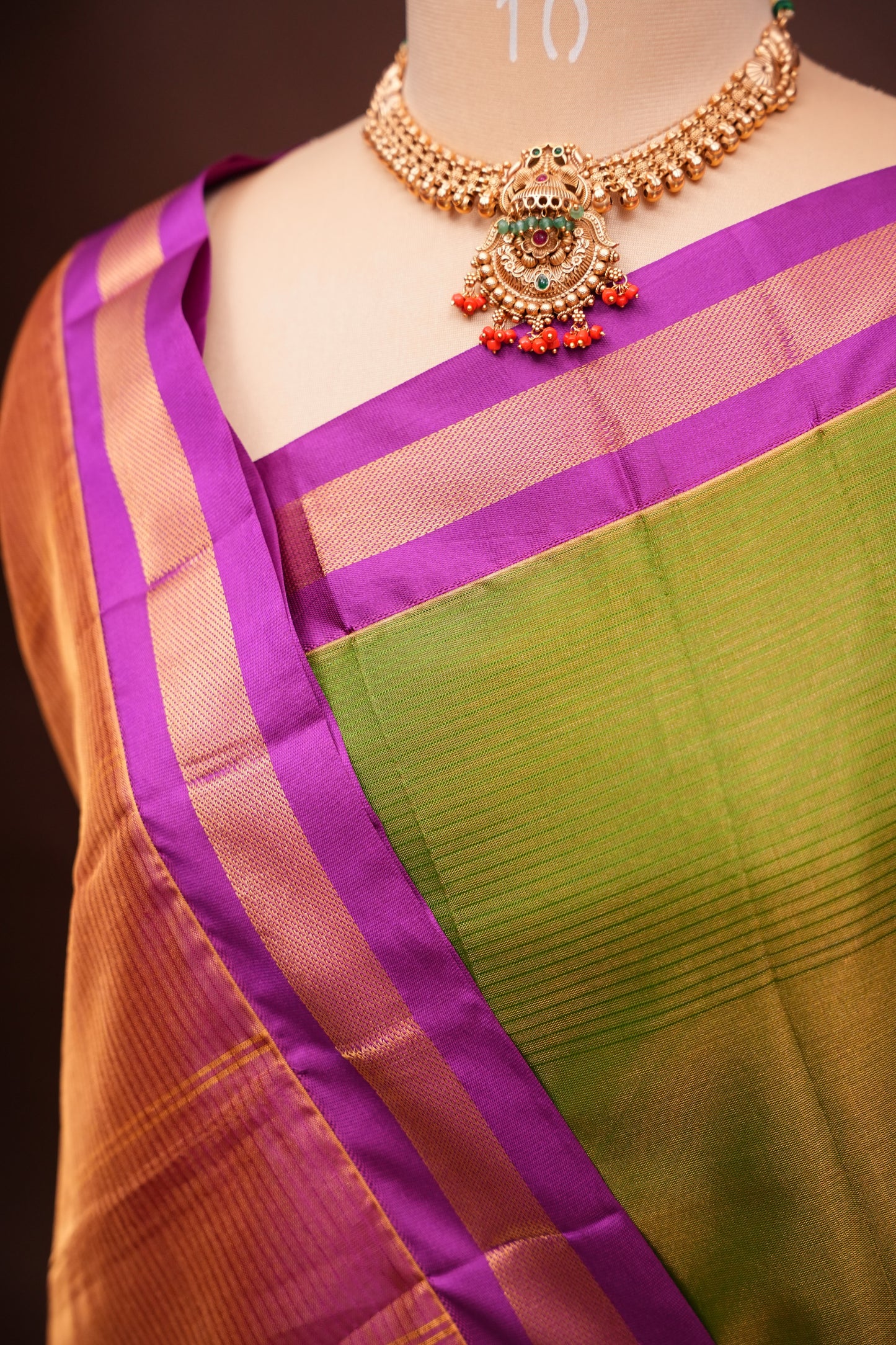 Tissue Mangalgiri Kuppadam Pattu Saree - Parrot Green and Pink