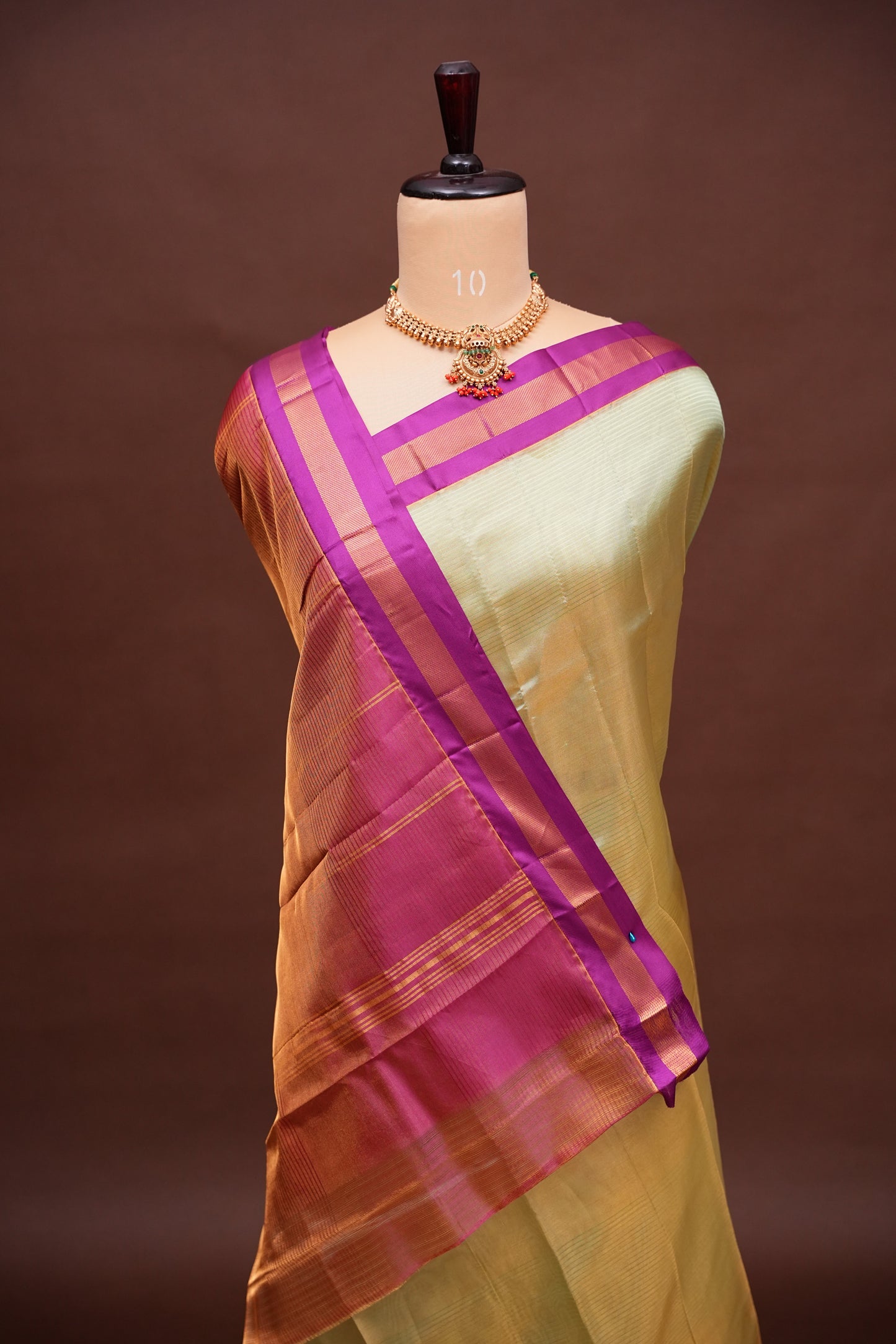 Tissue Mangalgiri Kuppadam Pattu Saree - Champagne Gold and Pink