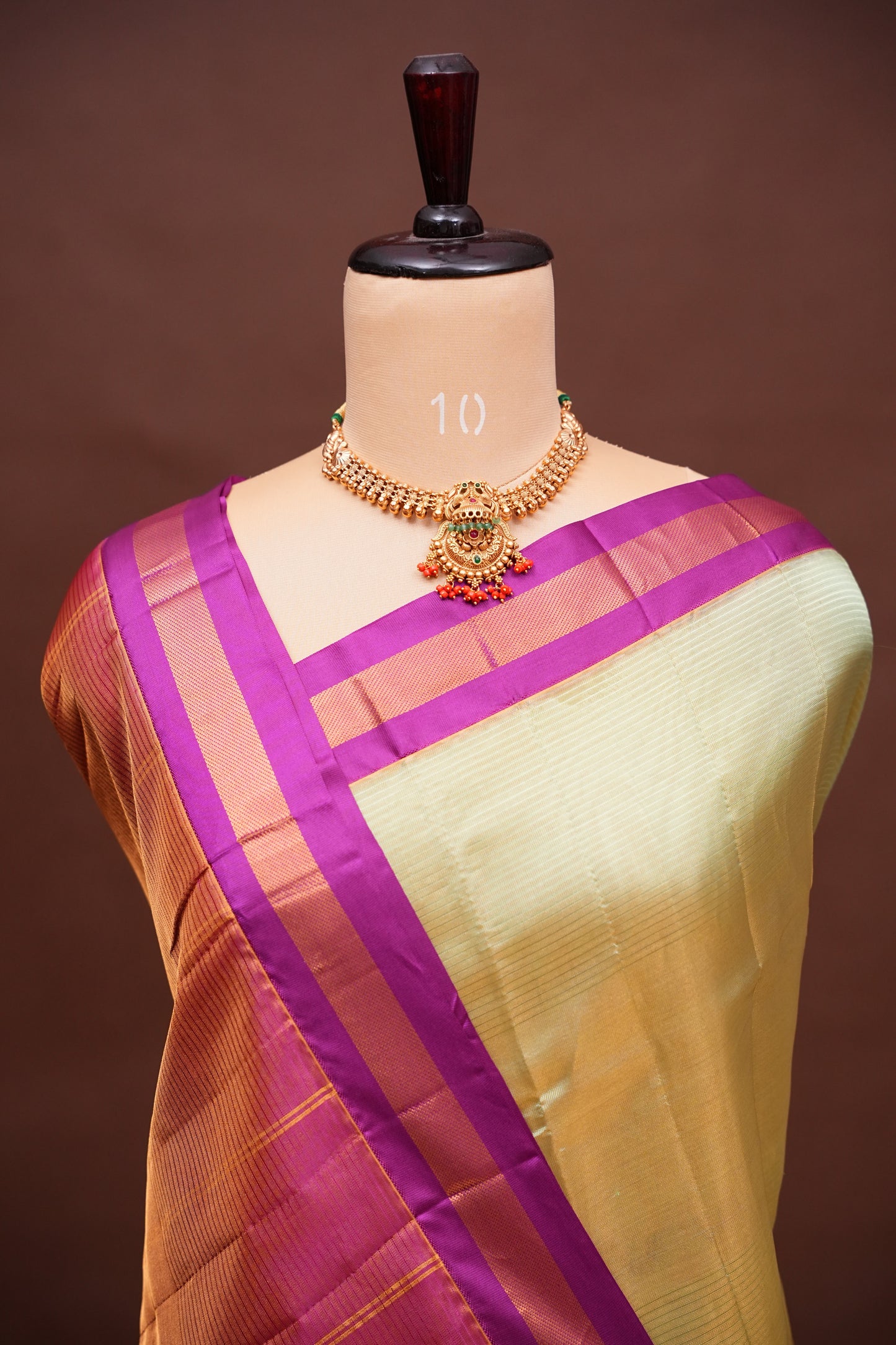 Tissue Mangalgiri Kuppadam Pattu Saree - Champagne Gold and Pink