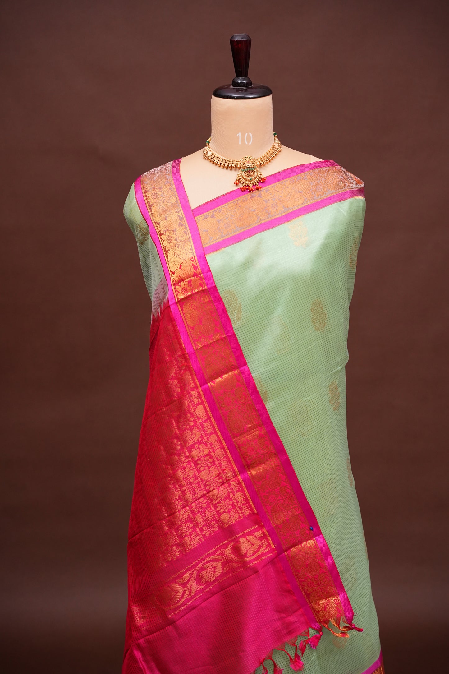 Mangalgiri Kuppadam Pattu Saree - Pistachio & Pink