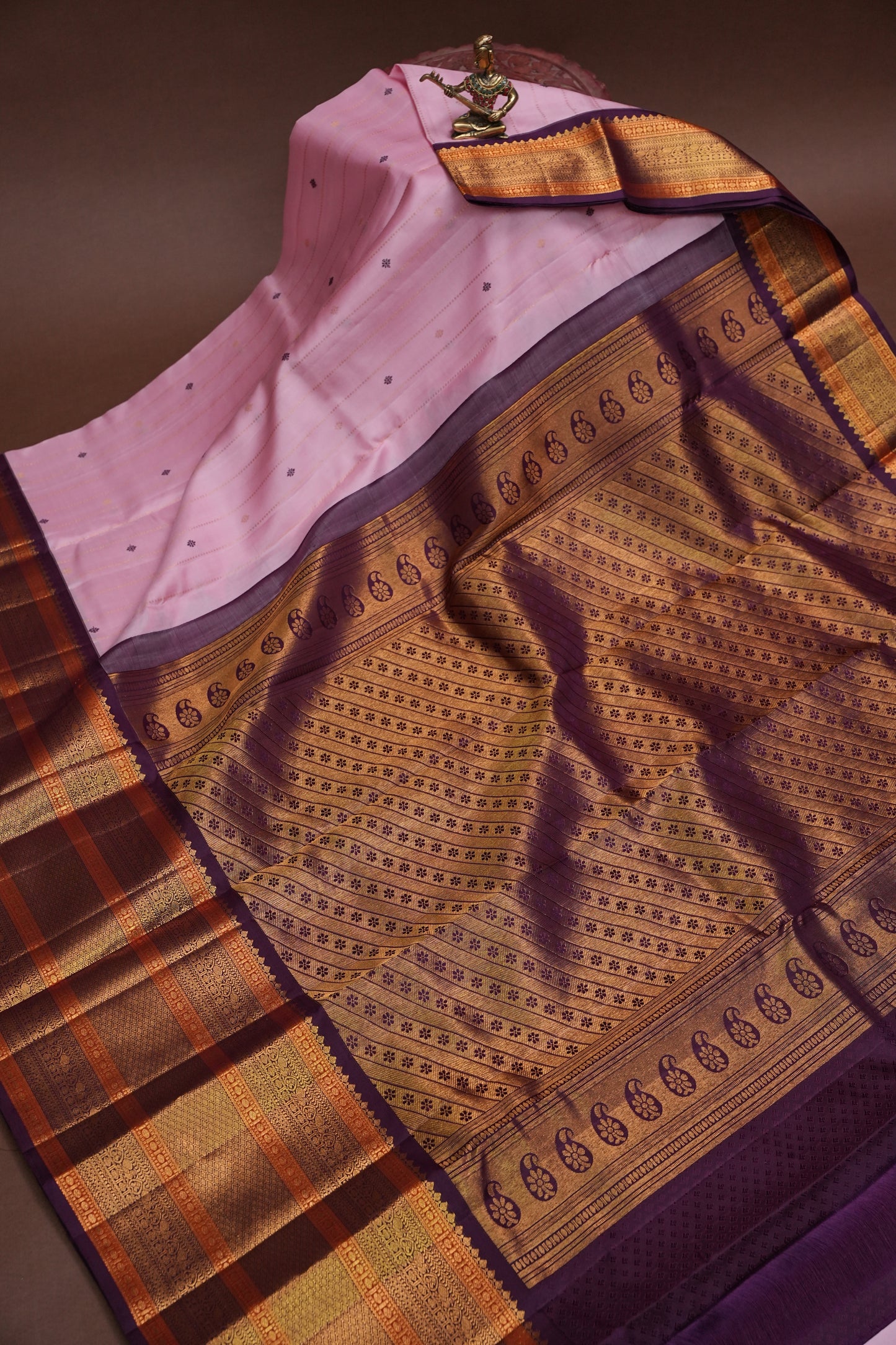 Baby Pink Pure Kanchipuram Silk Saree with Royal Violet Zari Border|Silk Mark Certified
