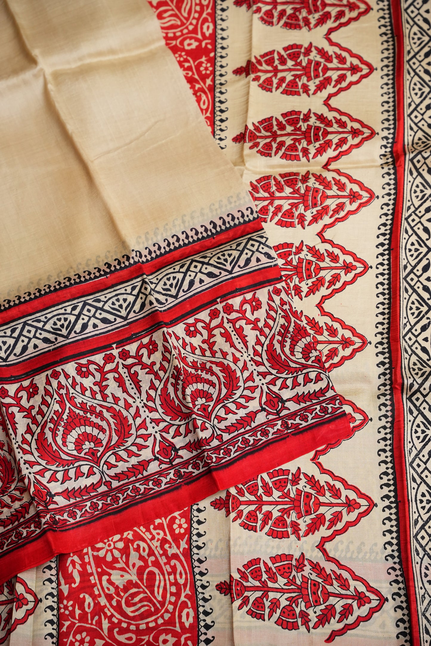 Purely Handpainted Classic On Pure Tussar Silk Saree-Beige with Red|Silk Mark Certified