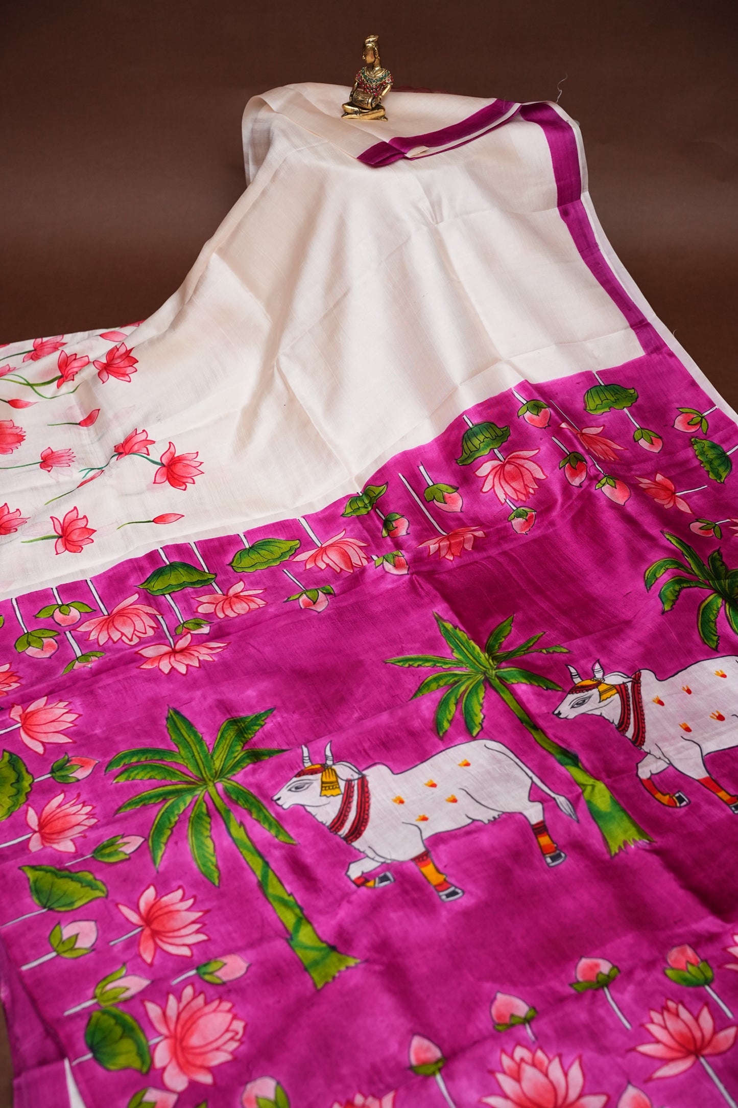Purely Handpainted Pichwai On Pure Tussar Silk Saree-White & Pink|Silk Mark Certified