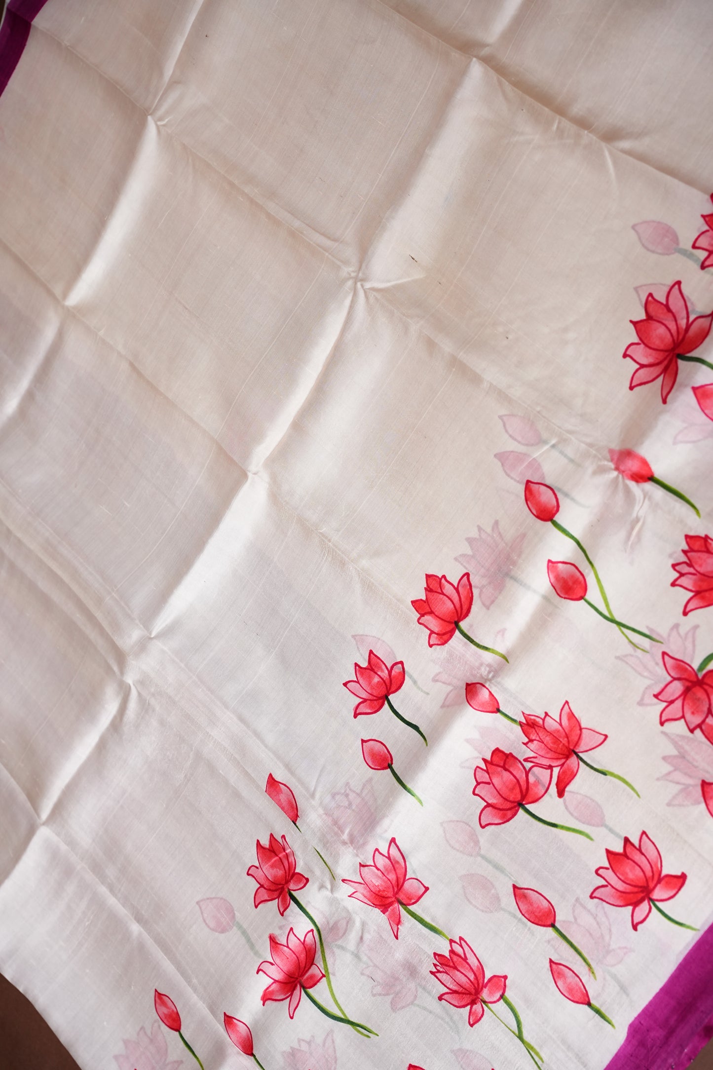 Purely Handpainted Pichwai On Pure Tussar Silk Saree-White & Pink|Silk Mark Certified