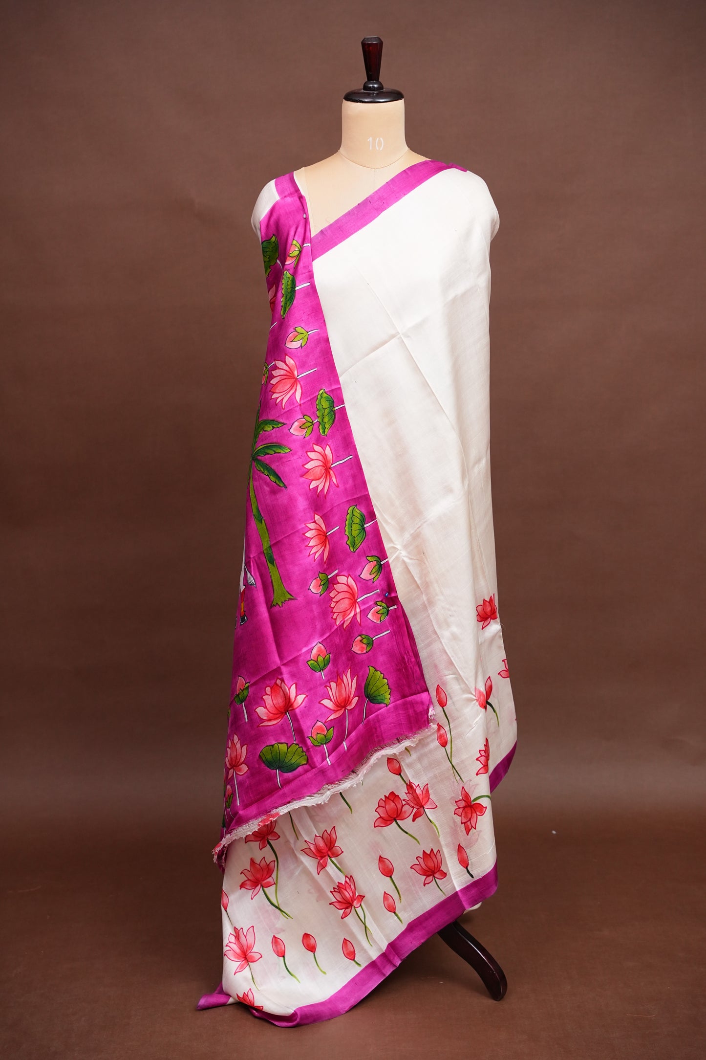 Purely Handpainted Pichwai On Pure Tussar Silk Saree-White & Pink|Silk Mark Certified