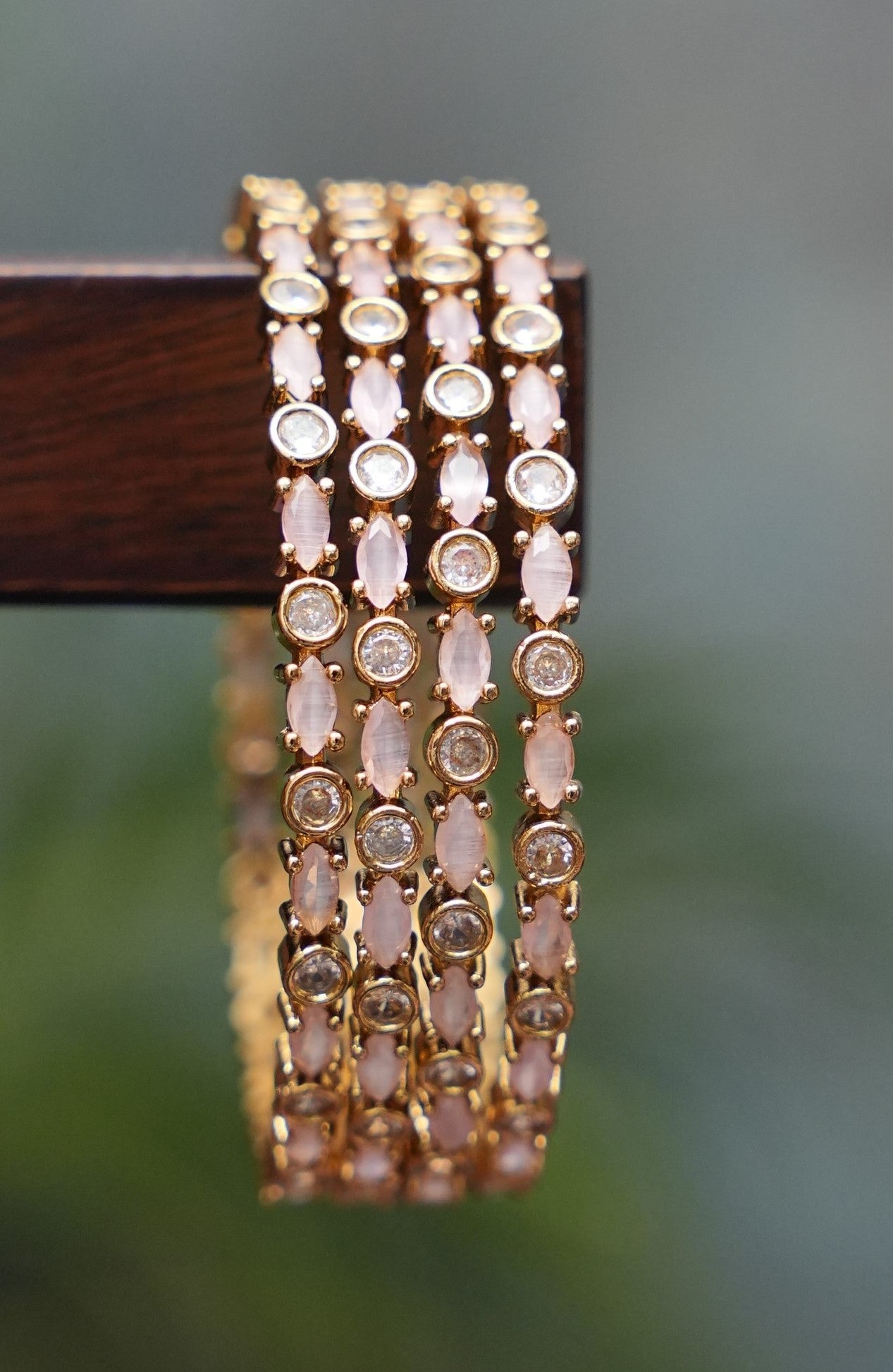 Premium Antique Gold-Plated Kundan Bangles Set – White Kundan & Blush Pink AD Stones