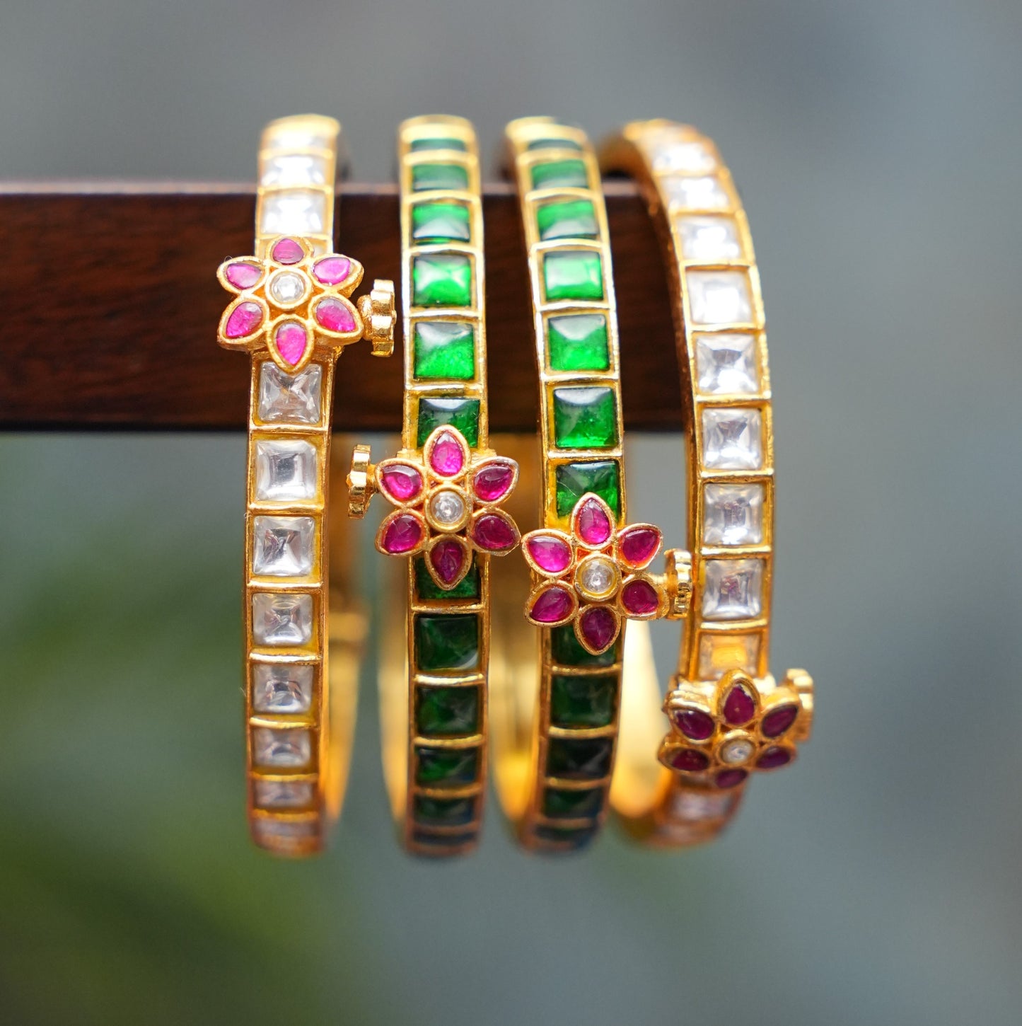 Antique Gold-Plated Kundan Bangles Premium Top Notch Heavy Quality - Set of 2