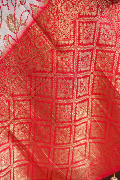 Kashmiri Pashmina Story Telling Saree - White & Red