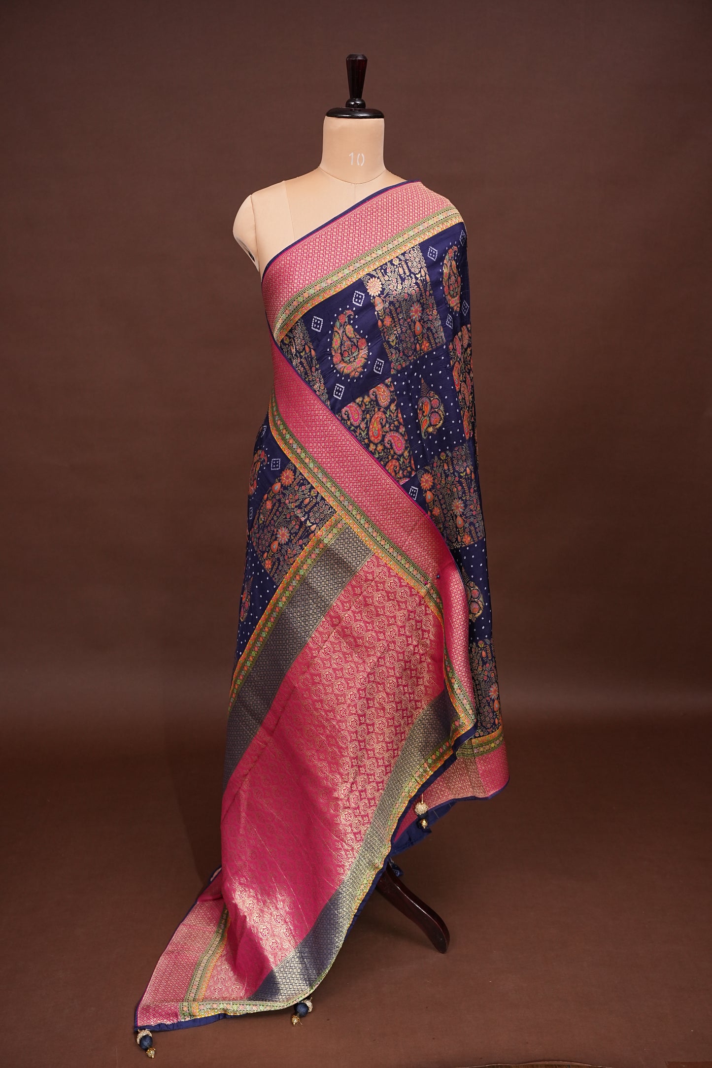 Kashmiri Pashmina Story Telling Saree - Navy Blue & Pink