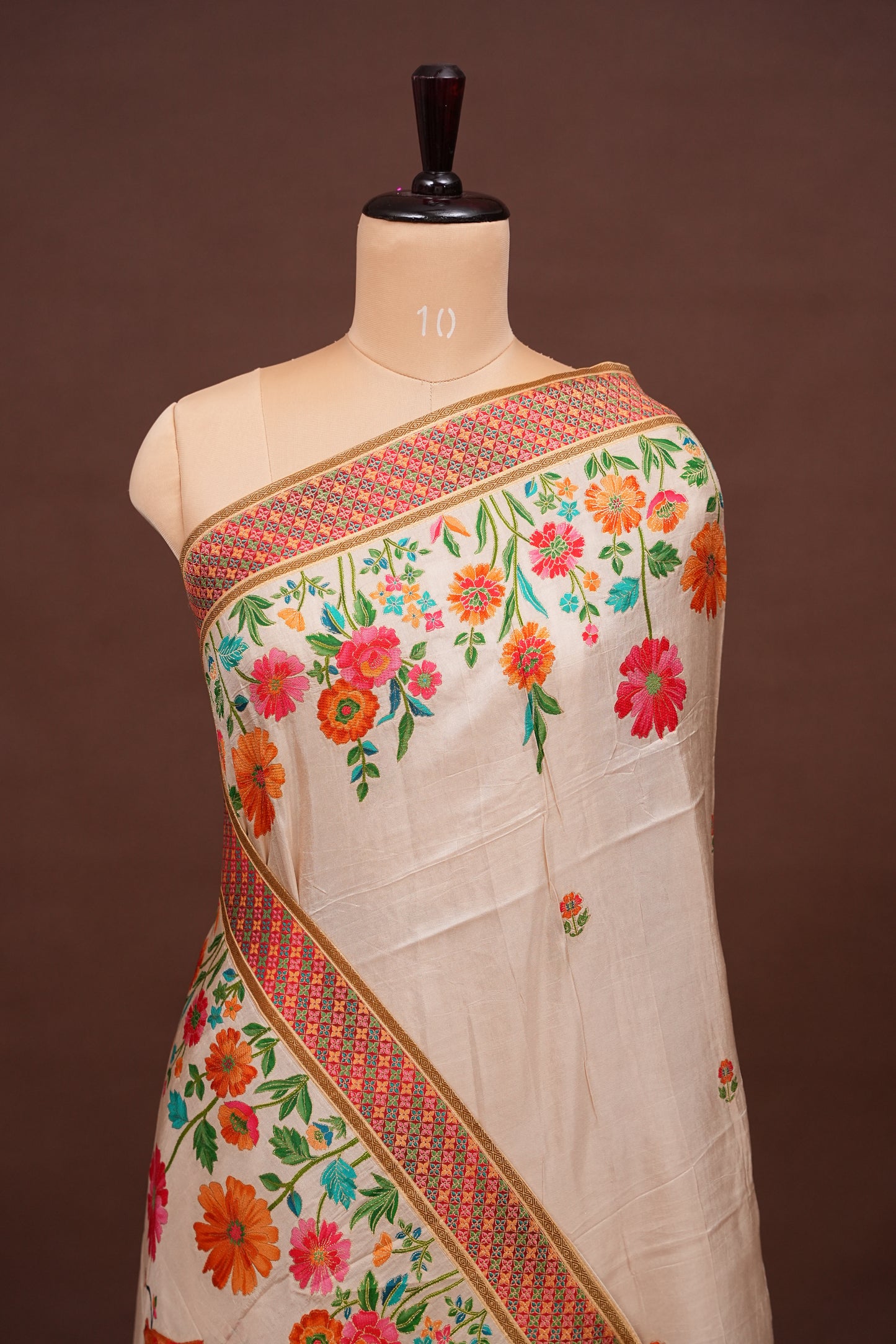 Kashmiri Pashmina Story Telling Saree - Ivory