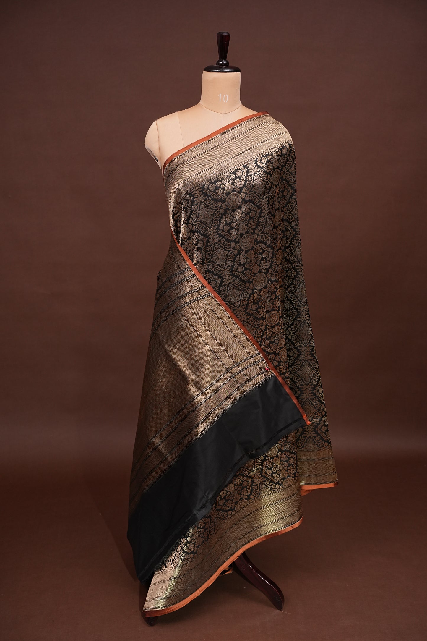 Pure Handloom Silk Katan Banaras Saree-Black|Silk Mark Certified