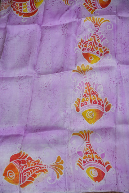 Pure Mulberry Silk Saree in Lavender with Artistic Fish Batik Print | Silk Mark Certified