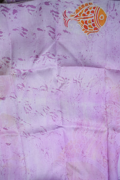 Pure Mulberry Silk Saree in Lavender with Artistic Fish Batik Print | Silk Mark Certified