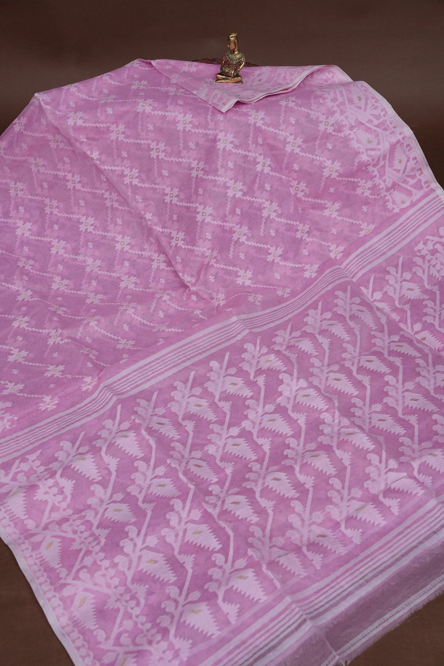 Handloom Jamdani Cotton Saree - Baby Pink