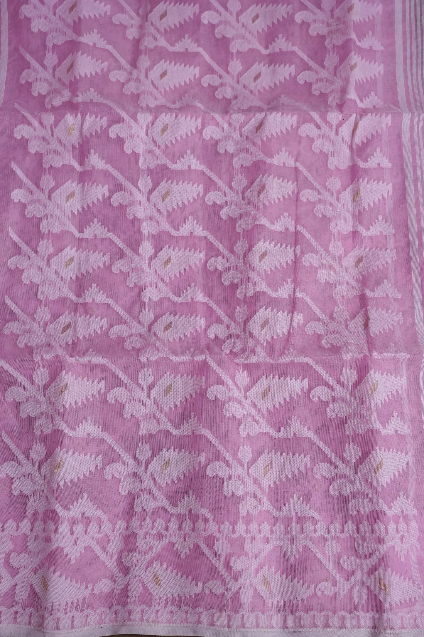 Handloom Jamdani Cotton Saree - Baby Pink