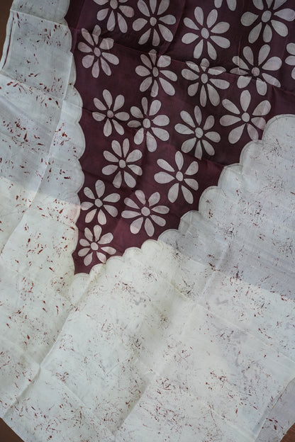Pure Mulberry Silk Saree in Ivory with Batik Print & Maroon Pallu | Silk Mark Certified