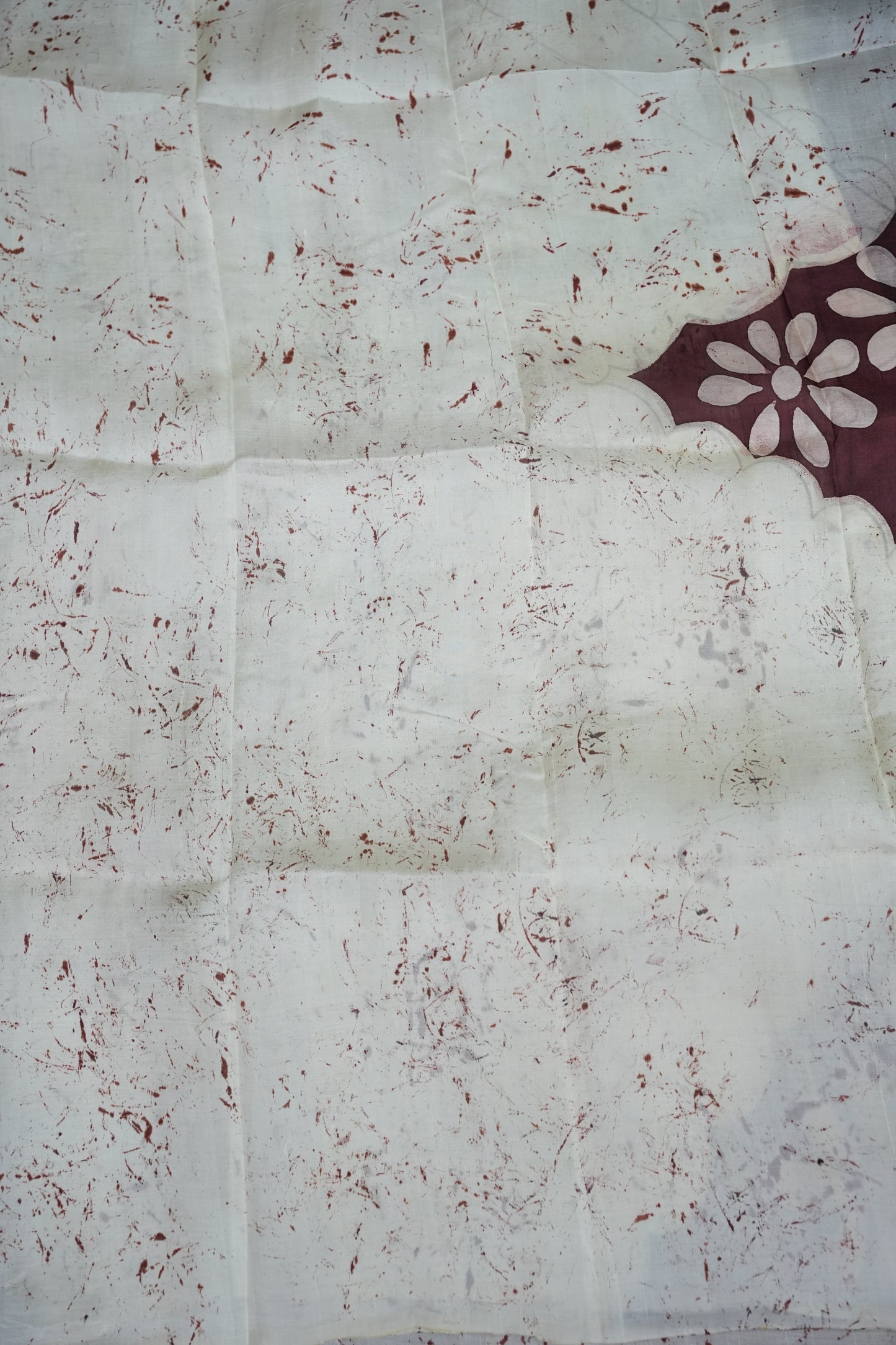 Pure Mulberry Silk Saree in Ivory with Batik Print & Maroon Pallu | Silk Mark Certified