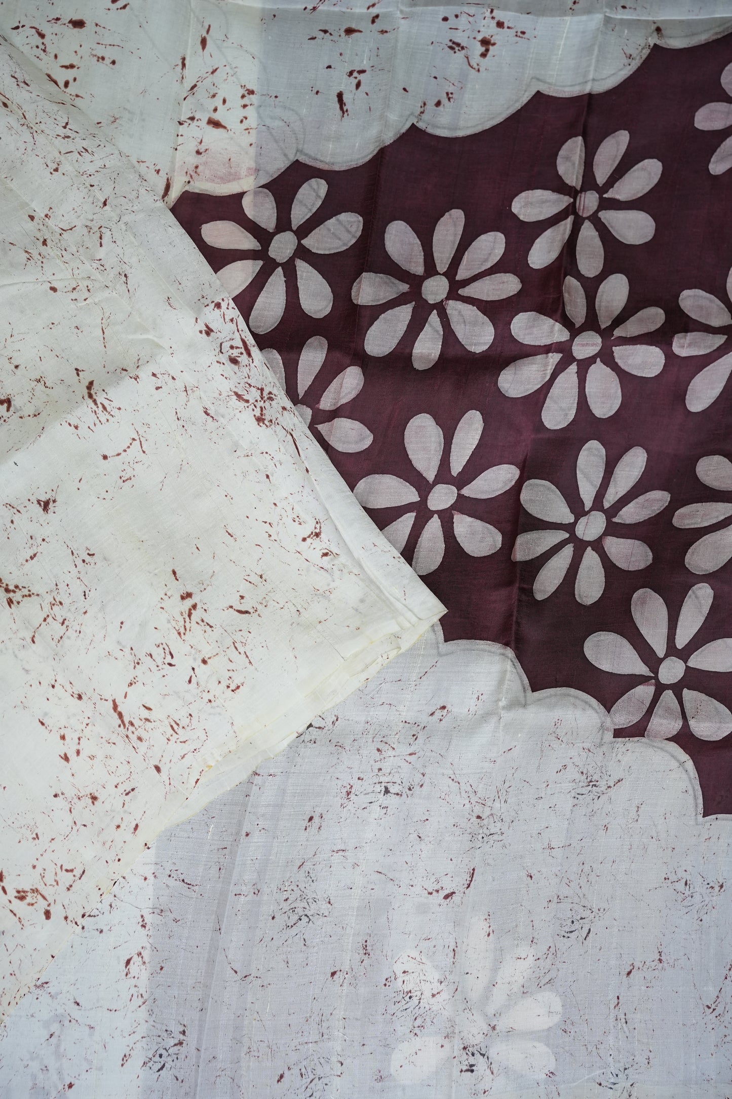 Pure Mulberry Silk Saree in Ivory with Batik Print & Maroon Pallu | Silk Mark Certified