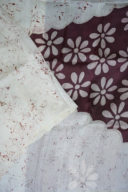 Pure Mulberry Silk Saree in Ivory with Batik Print & Maroon Pallu | Silk Mark Certified