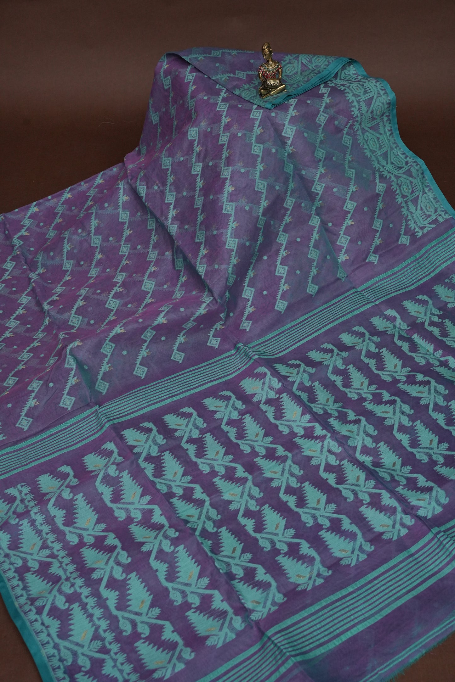 Handloom Jamdani Cotton Saree - Purple & Blue