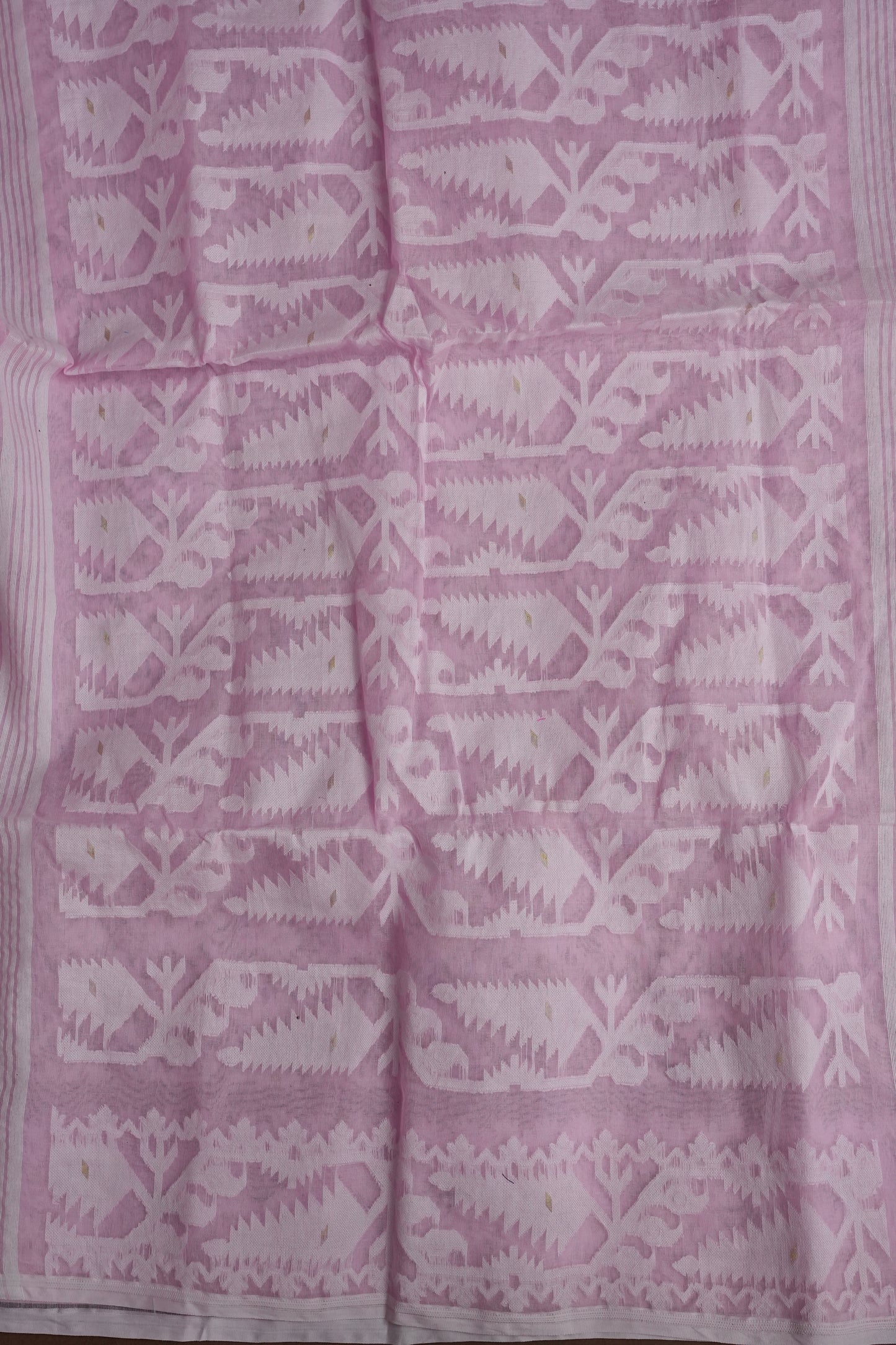 Handloom Jamdani Cotton Saree – Baby Pink