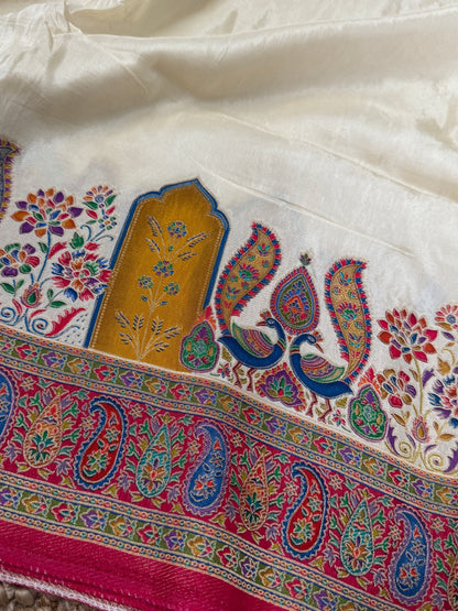 Kashmiri Pashmina Kani Silk Saree – Off White and Pink