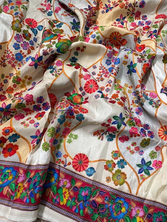 Kashmiri Pashmina Kani Silk Saree – Off White and Pink