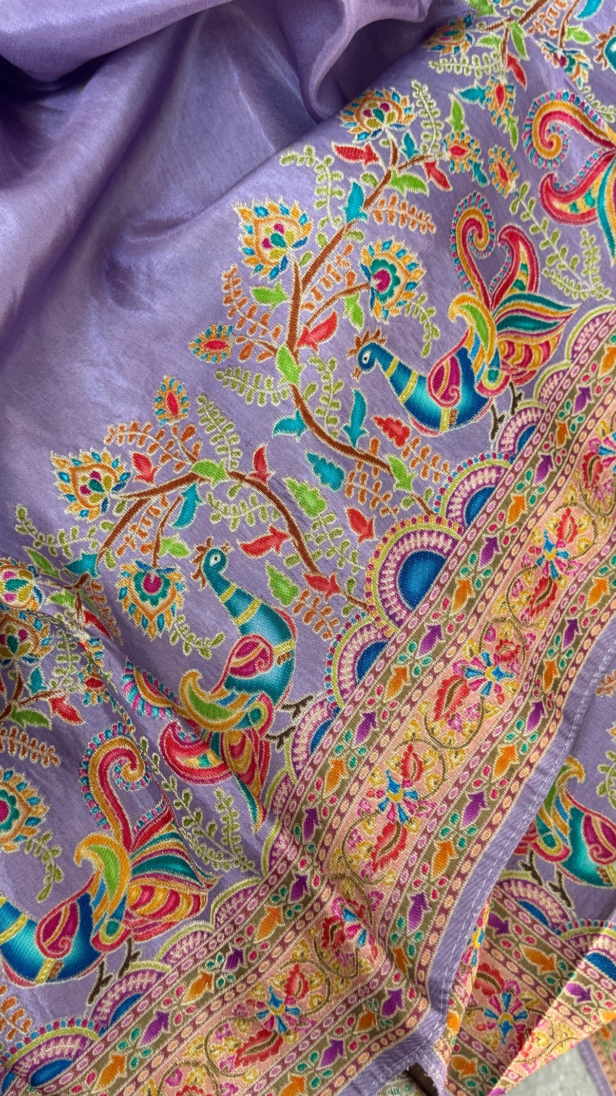 Kashmiri Pashmina Kani Silk Saree – Pastel Lavender with Peach Contrast Blouse