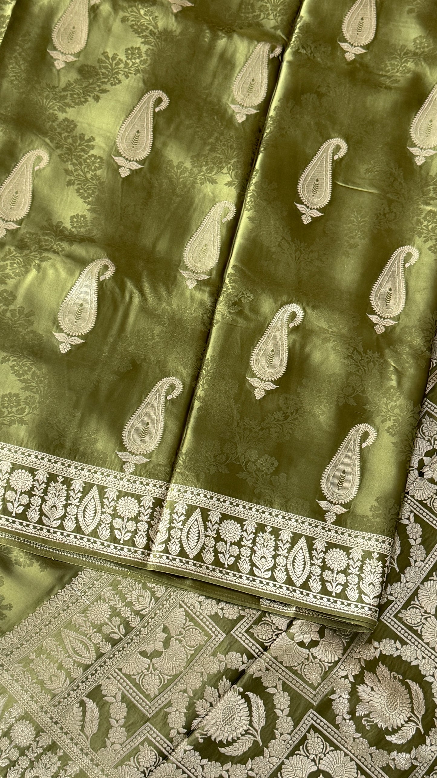 Mashru Silk Banarasi Saree – Olive Green