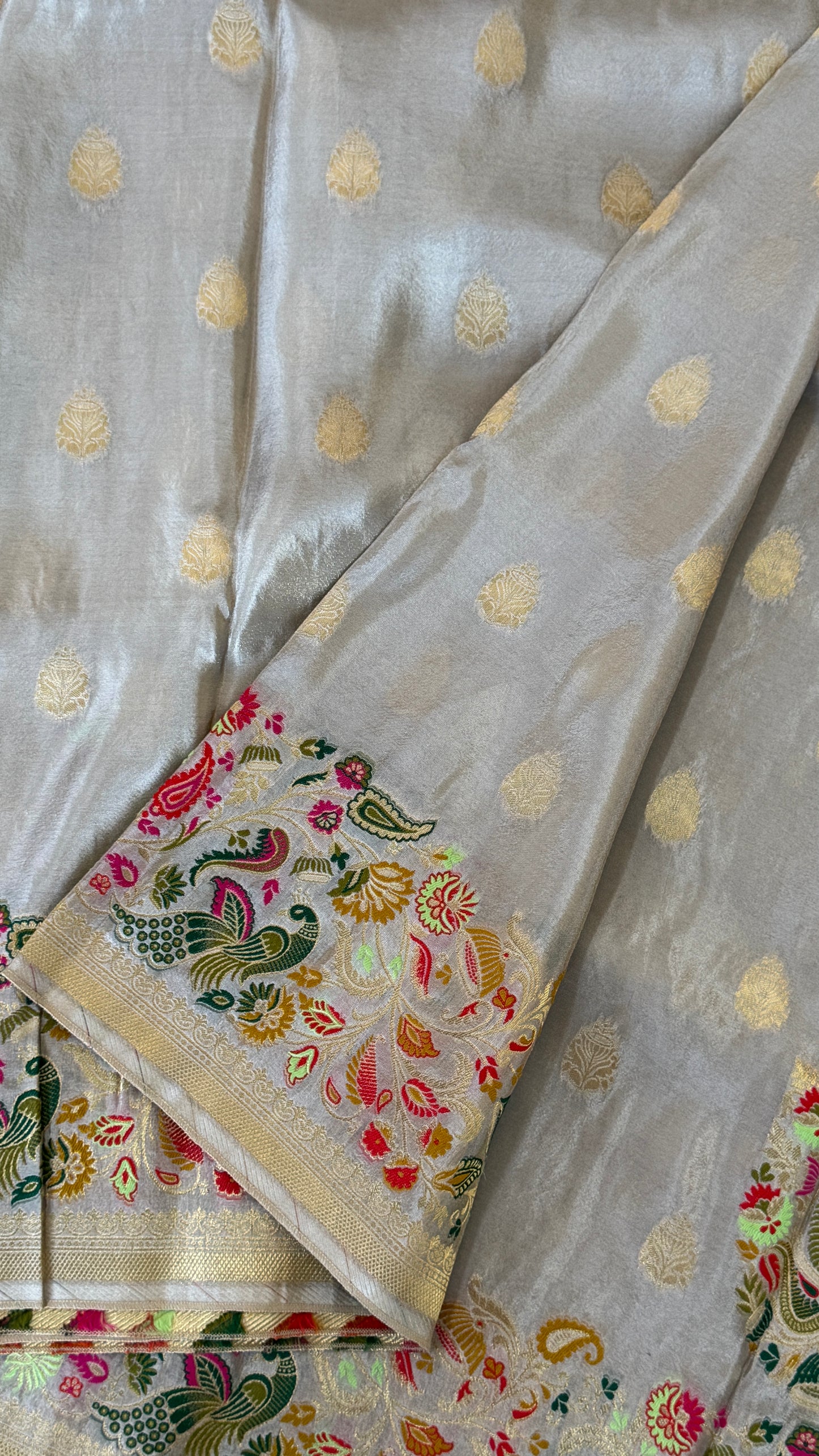 Soft Tissue Silk Saree – Light Grey