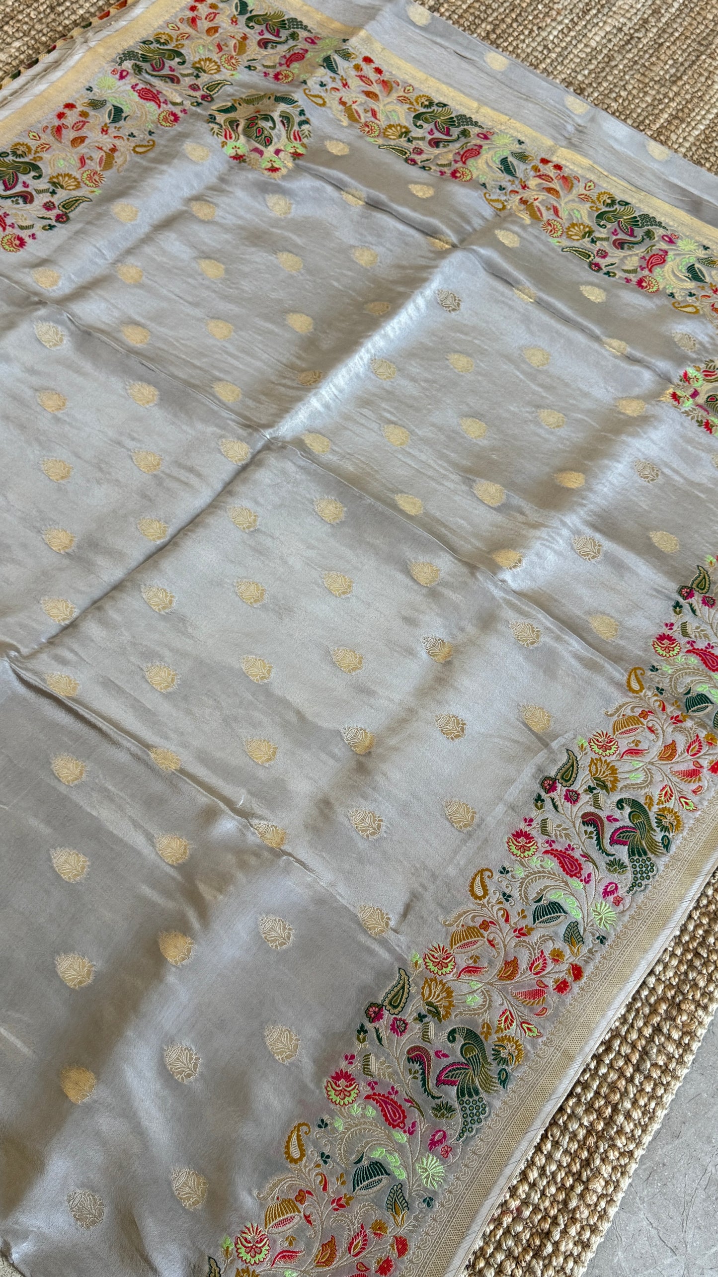 Soft Tissue Silk Saree – Light Grey