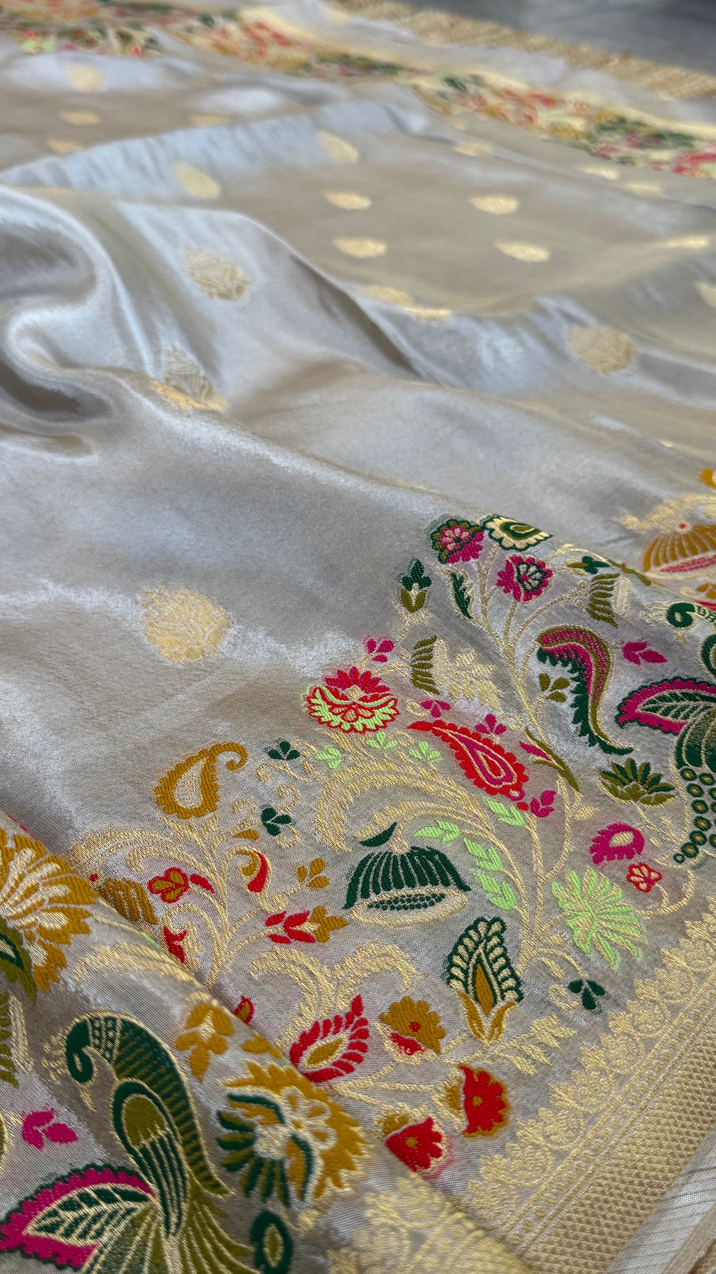 Soft Tissue Silk Saree – Light Grey