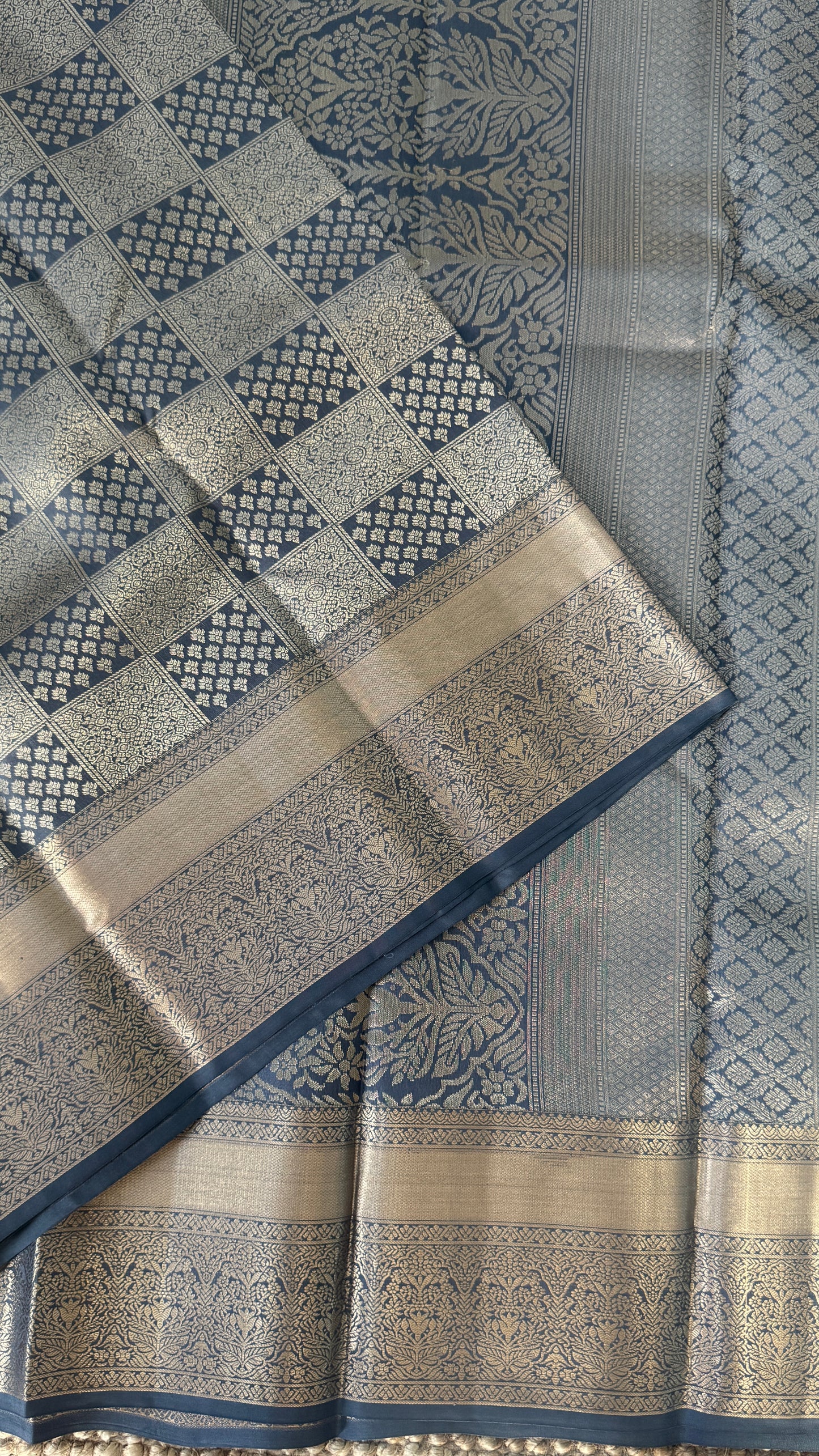 Grey Pure Kanchipuram Silk Saree | Silk Mark Certified