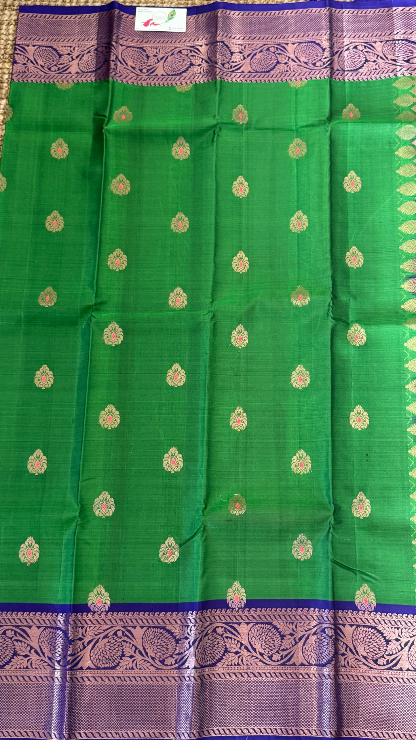 Green Pure Kanchipuram Silk Saree with Royal Blue Contrast | Silk Mark Certified