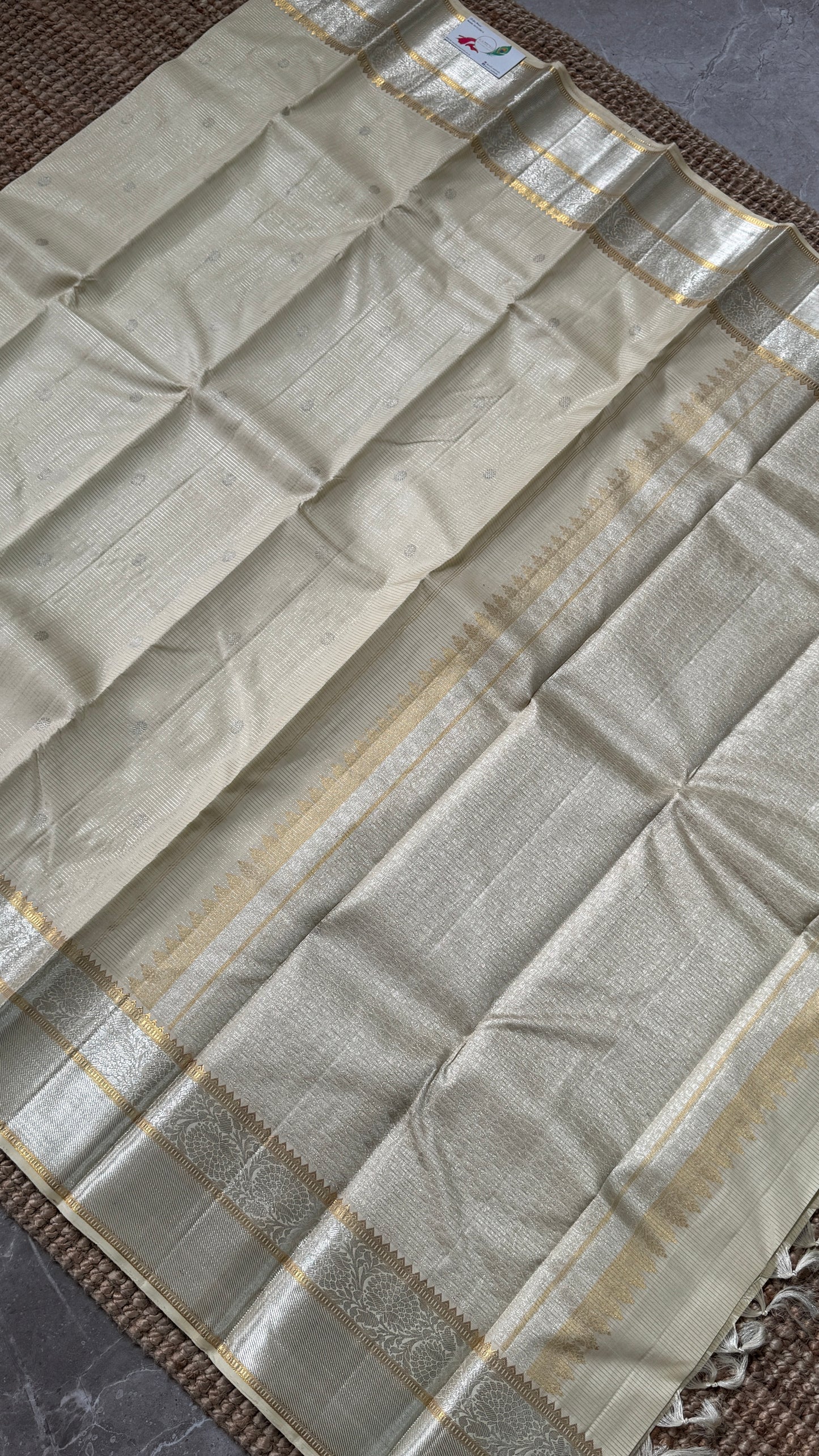 Ivory Pure Kanchipuram Checkered Silk Saree | Silk Mark Certified