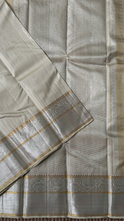 Ivory Pure Kanchipuram Checkered Silk Saree | Silk Mark Certified