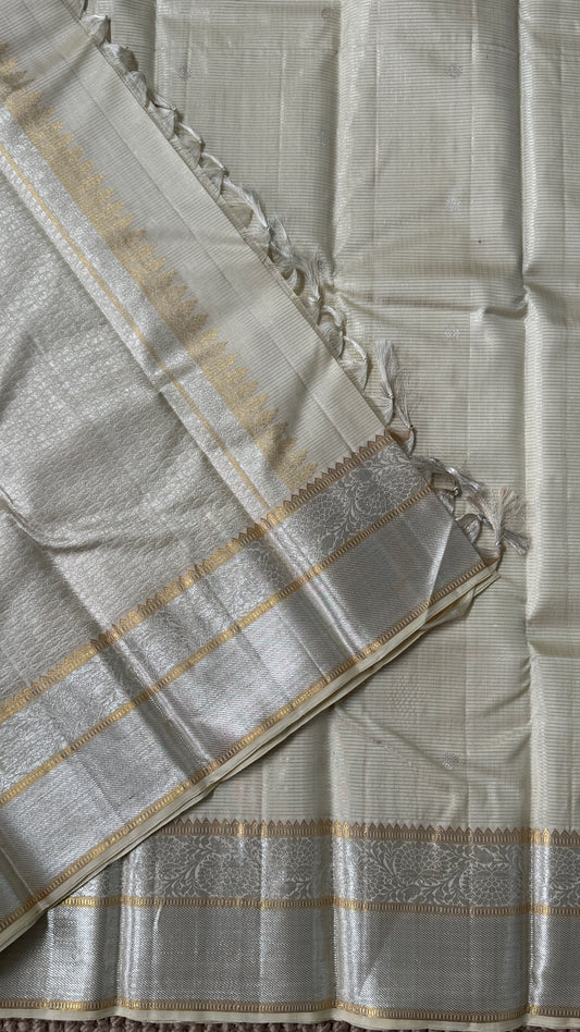 Ivory Pure Kanchipuram Checkered Silk Saree | Silk Mark Certified