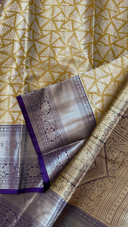 Semi Silk Handloom Saree – Light Gold and Purple
