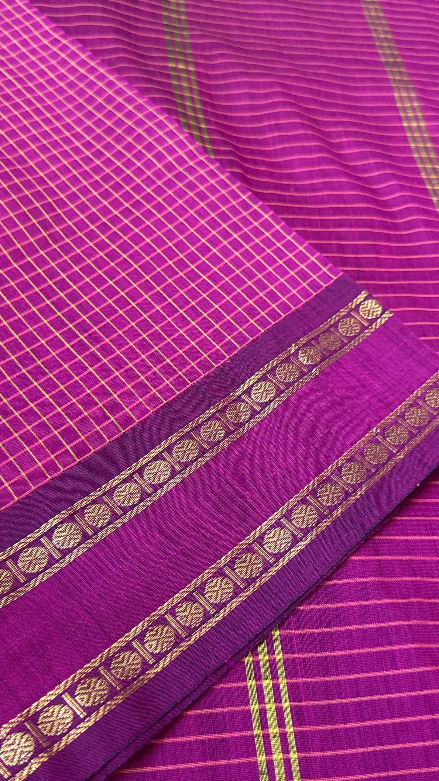 Pure Hand-Woven Checkered Cotton Silk Saree - Pink