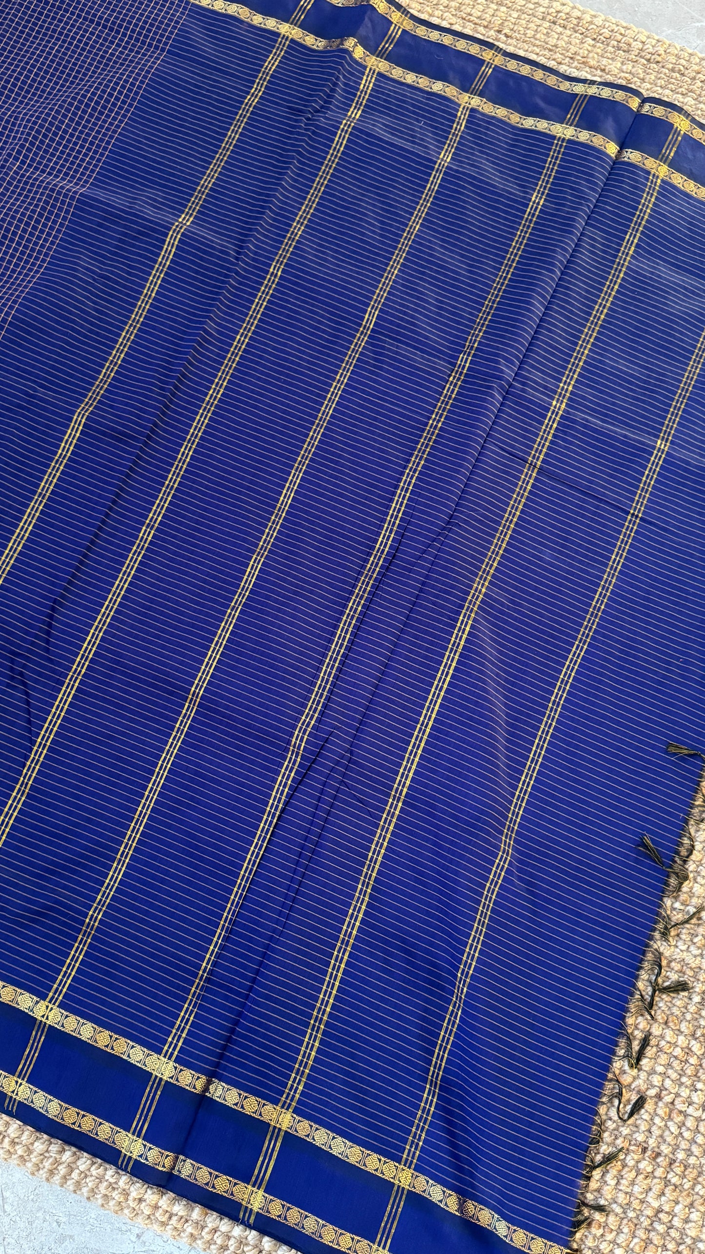 Pure Hand-Woven Checkered Cotton Silk Saree - Royal Blue