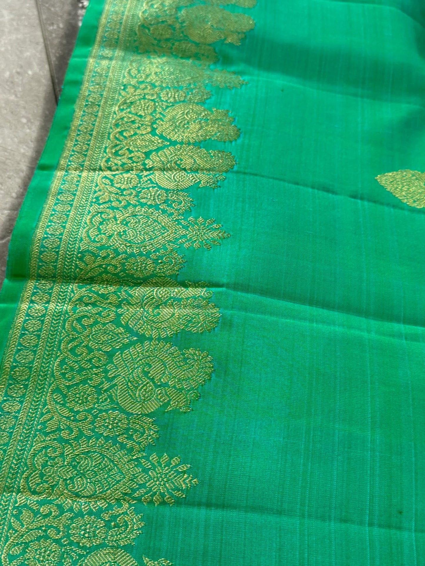 Rama Green Pure Kanchipuram Silk Saree|Silk Mark Certified