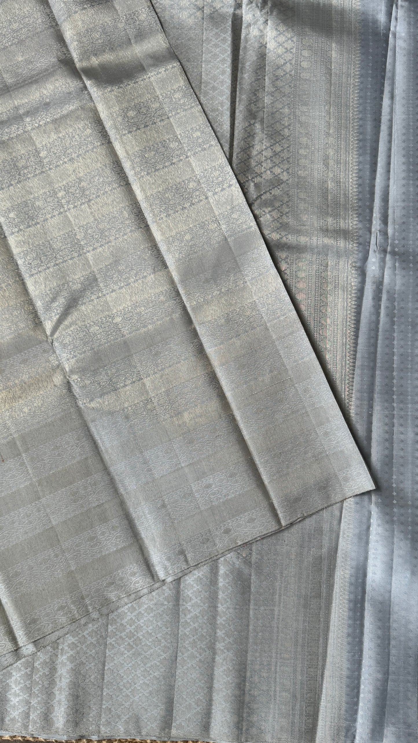 Pure Kanchivaram Silk Saree – Silver Grey
