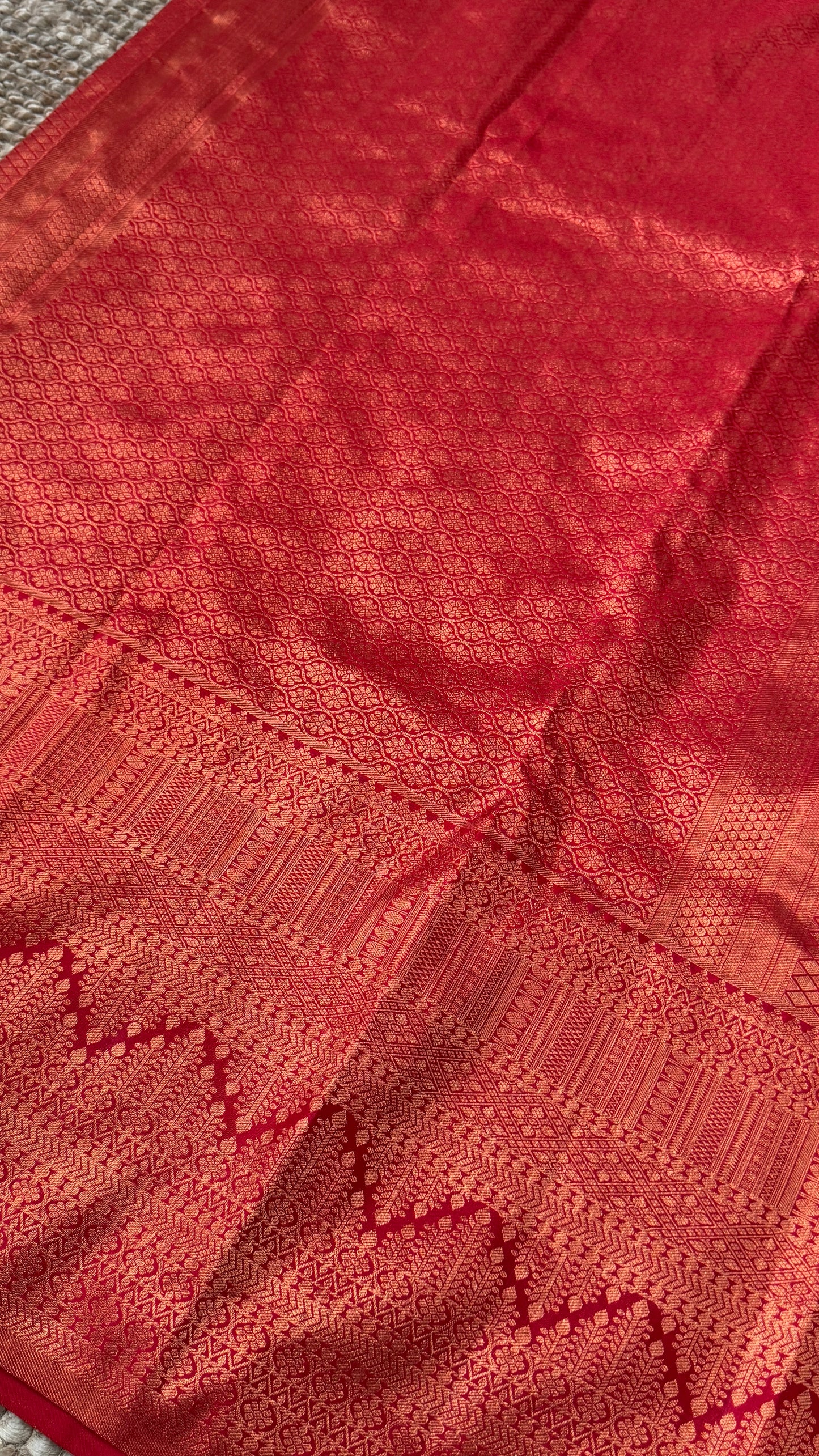White & Deep Red Bridal Pure Kanchipuram Silk Saree | Silk Mark Certified