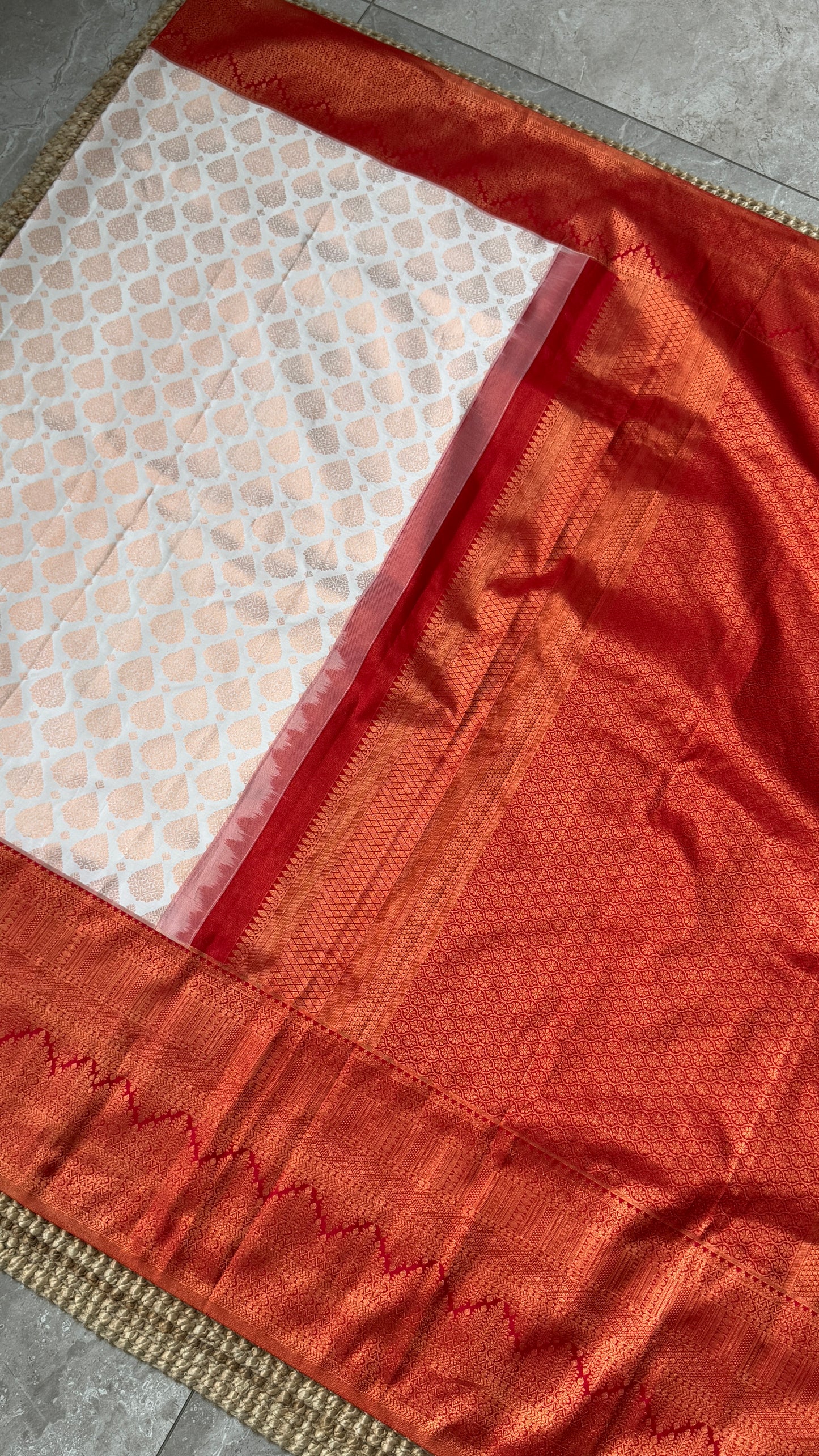 White & Deep Red Bridal Pure Kanchipuram Silk Saree | Silk Mark Certified