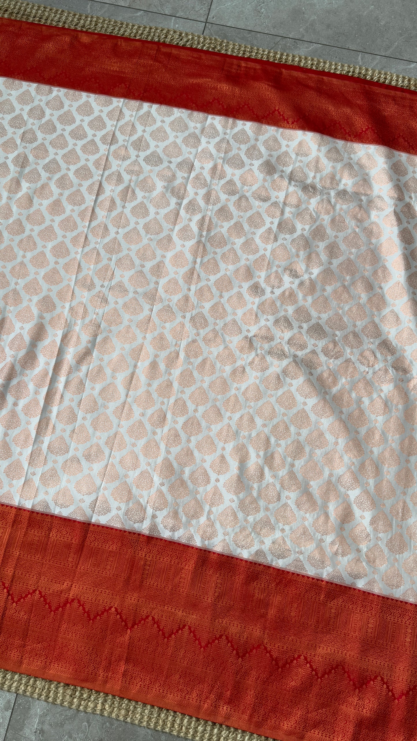White & Deep Red Bridal Pure Kanchipuram Silk Saree | Silk Mark Certified