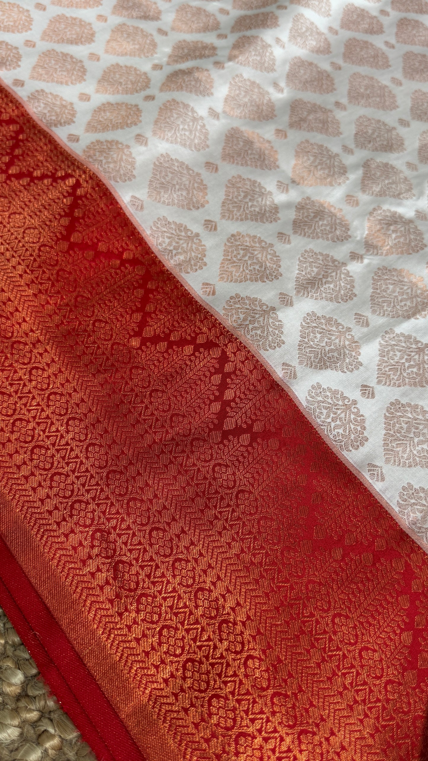 White & Deep Red Bridal Pure Kanchipuram Silk Saree | Silk Mark Certified
