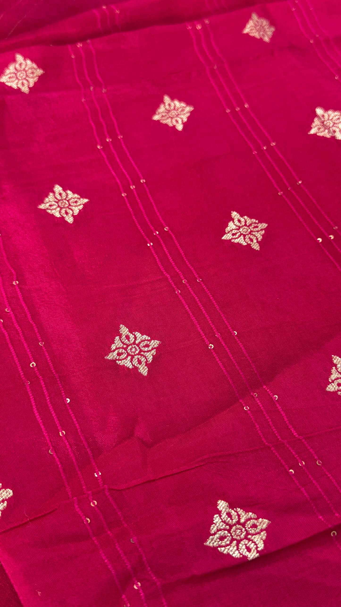 Crepe silk saree – Hot Pink