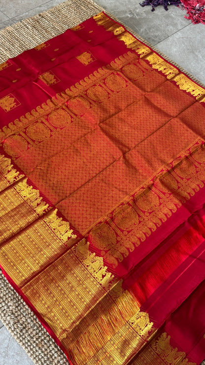 Bridal KANJIVARAM PURE SILK HANDLOOM SAREE in DEEP Red