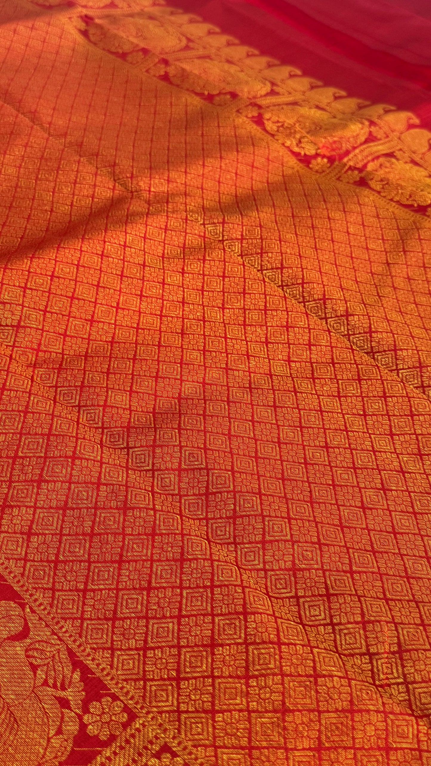Bridal KANJIVARAM PURE SILK HANDLOOM SAREE in DEEP Red