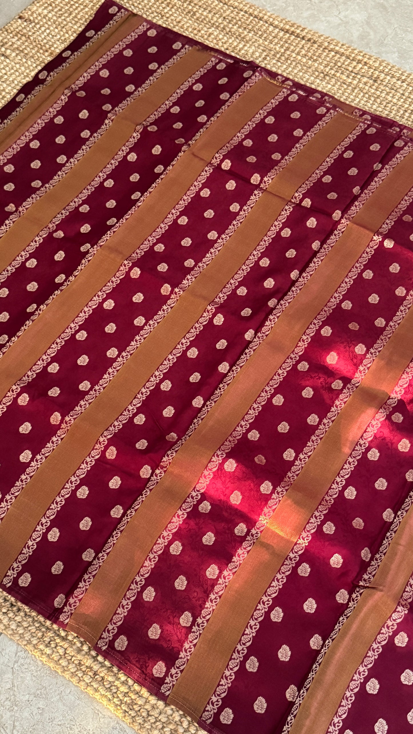 Soft Tissue Silk Saree – Elegant Wine with Intricate Zari Weaving